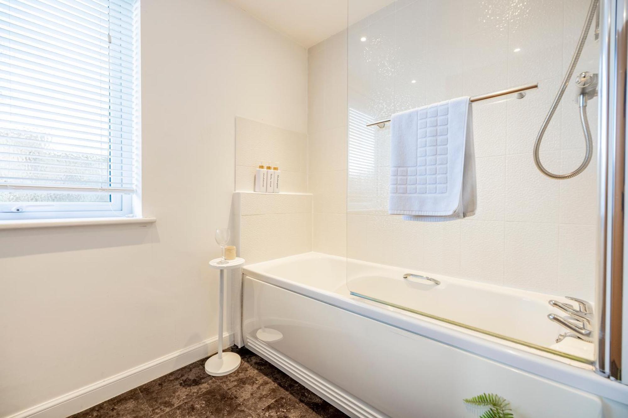 Bright House With Garden & Patio In Market Town Inverurie Exteriér fotografie